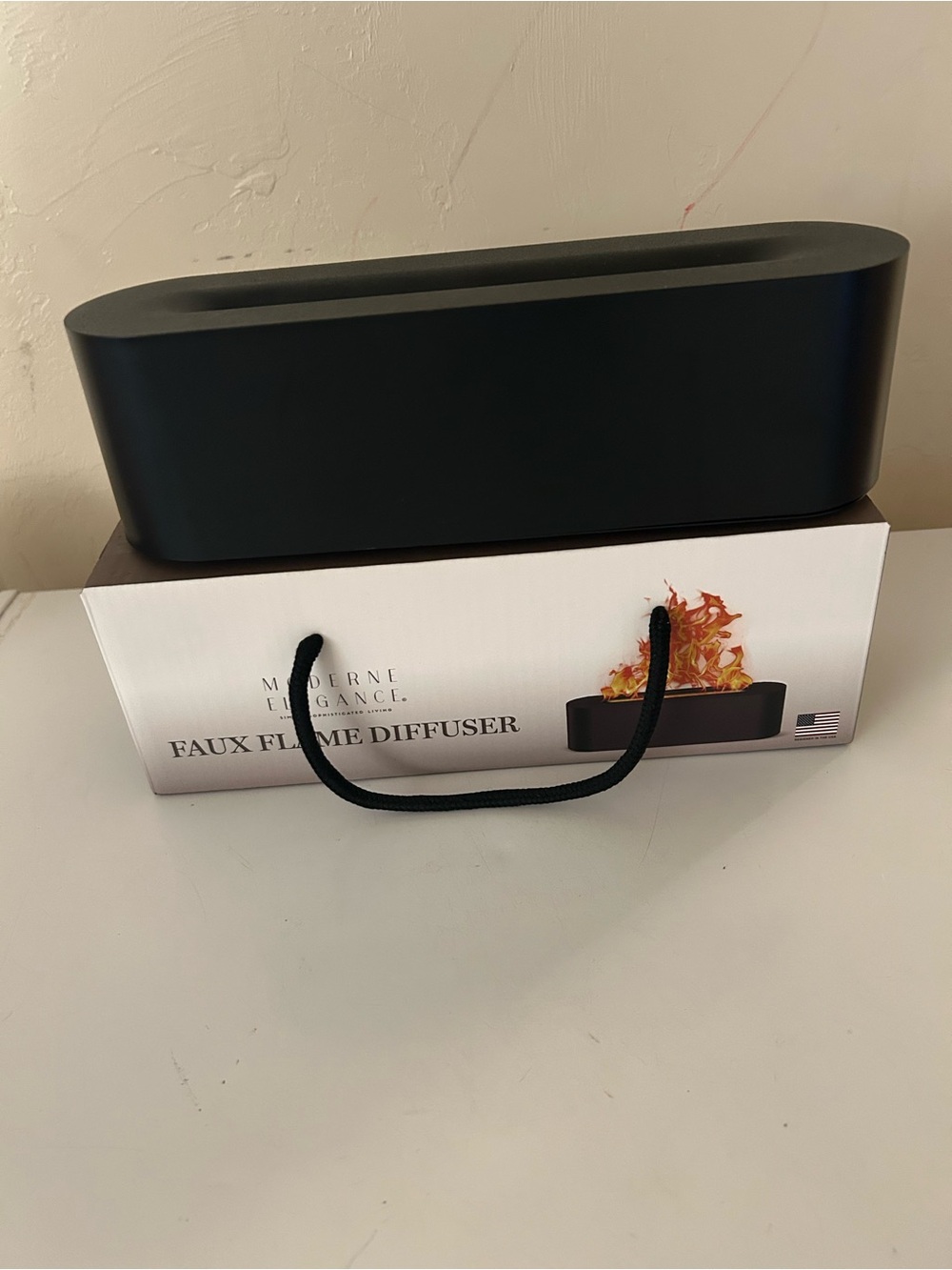 Moderne Elegance Faux Flame Diffuser,
